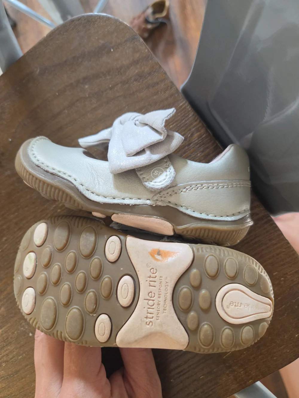Toddler 6M shoes by Stride Rite in a Champagne/Pink color